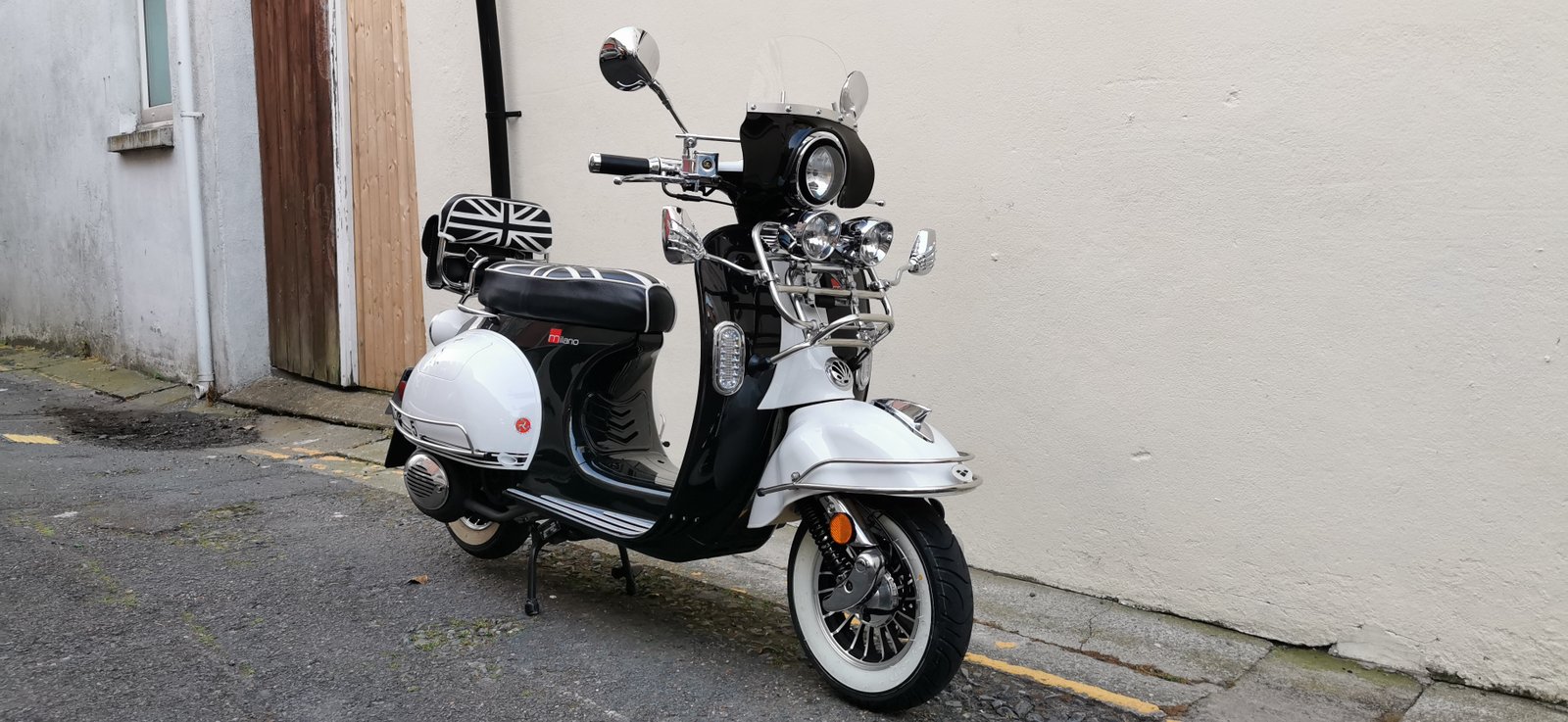 LEXMOTO MILANO 125 EFi - ** Only 600 miles **