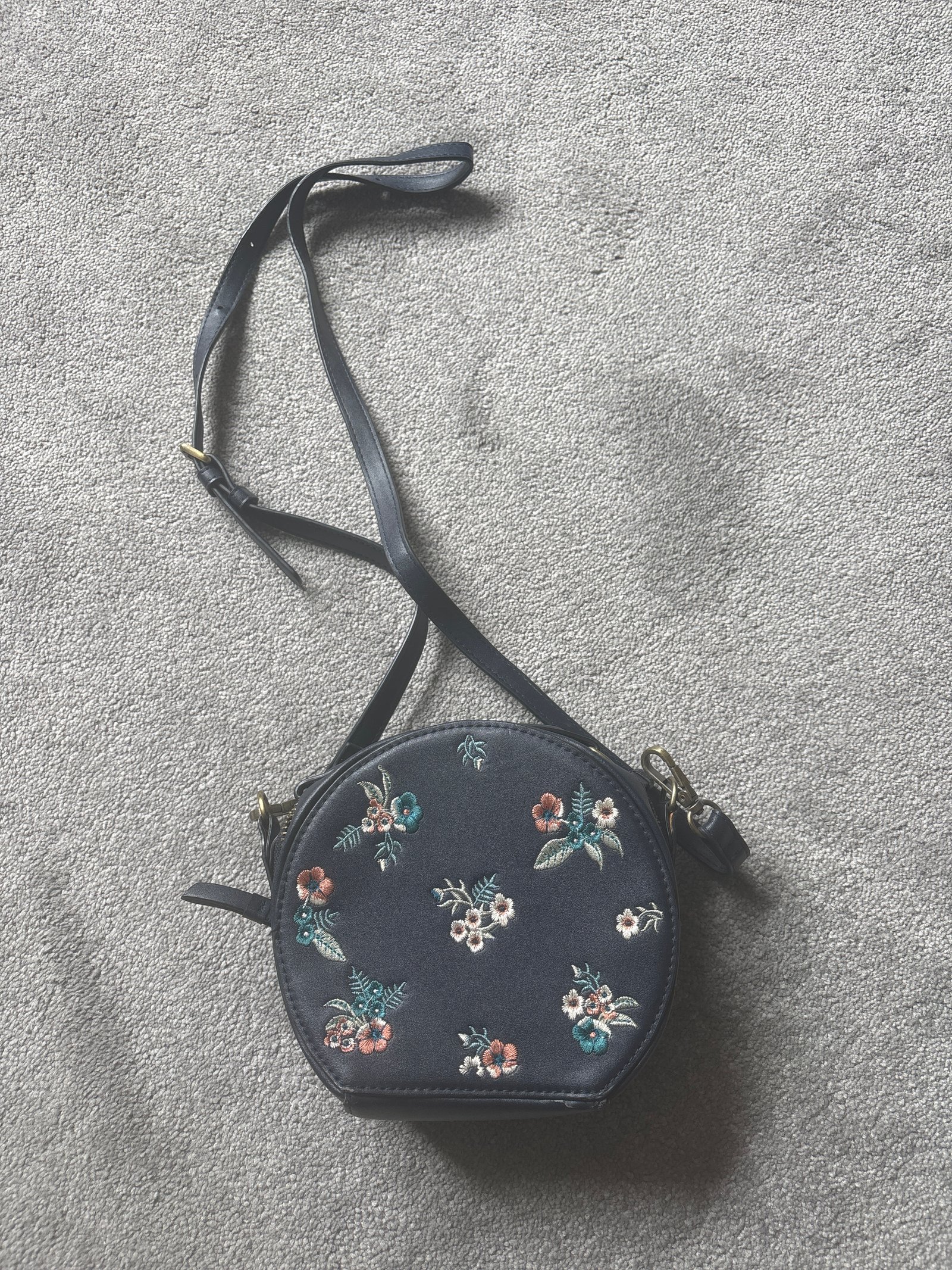 Floral crossbody bag