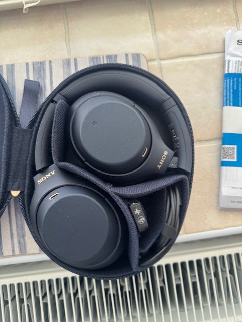 Sony WH-1000XM4 Noise Cancelling Wireless Headphones